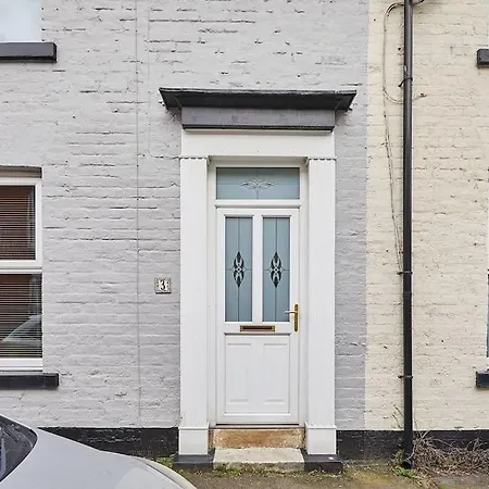 Oswy Street, Whitby. Sleeps Up To 7 Guests Vakantiehuis