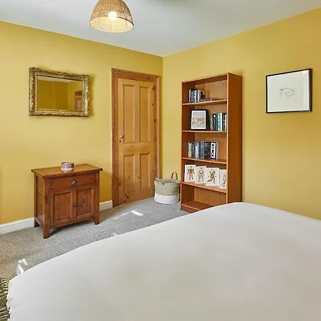 Oswy Street, Whitby. Sleeps Up To 7 Guests Semesterbostad Whitby